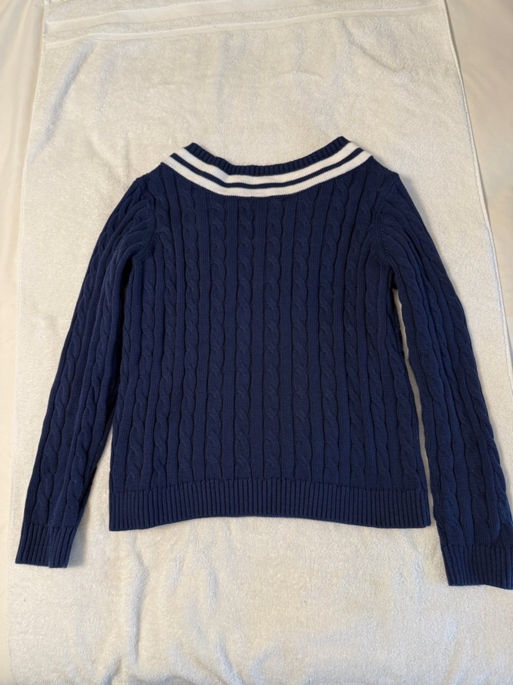 Lands' End Navy Cable V-Neck Sweater with White Trim - Picture 3 of 3